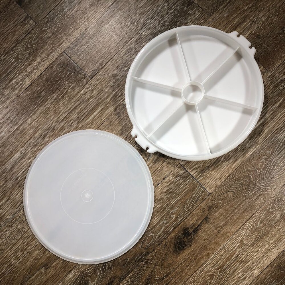 Vintage Tupperware 405-1 Party Susan Divided Relish Veggie Tray with Lid 224-16